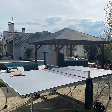 Bed & Breakfast 2 Dans Avec Et Piscine *