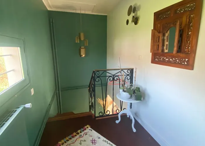 2 Dans Avec Et Piscine *